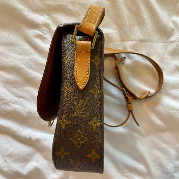 Authentic Louis Vuitton Saint Cloud - Picture 3 of 12